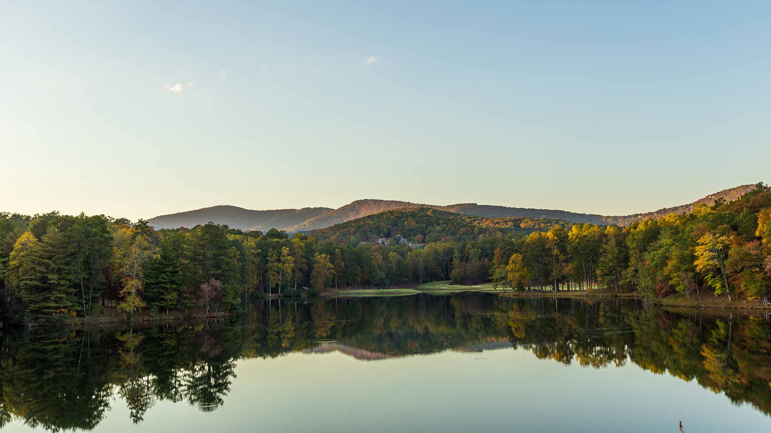 Big Canoe Mountain views overlooking lake